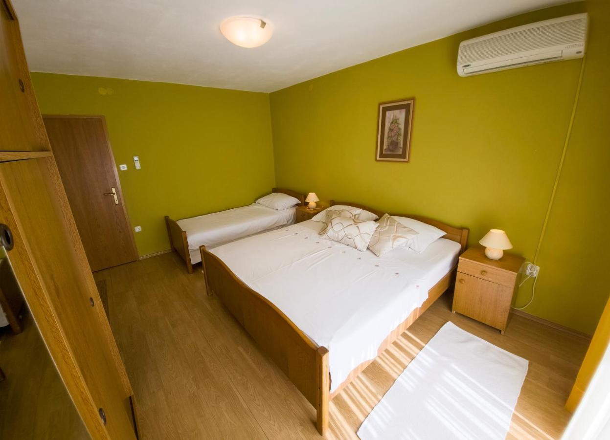 Apartments Cacija Trogir Eksteriør billede