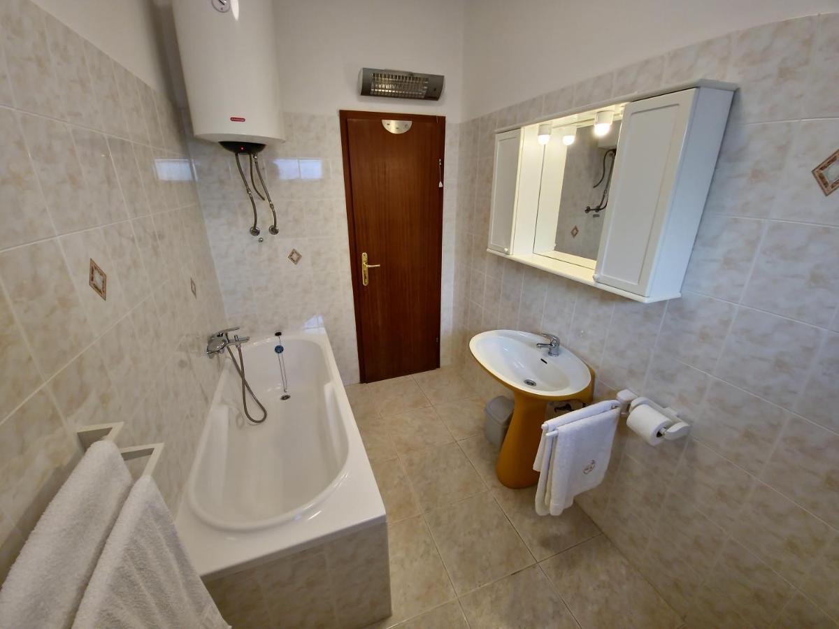 Apartments Cacija Trogir Eksteriør billede